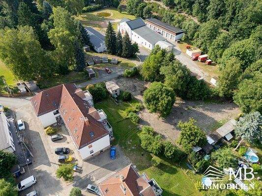 Haus 1 u. 2 und Gärten.jpg