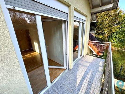 DHH-Schrollbach-Exterior view balcony