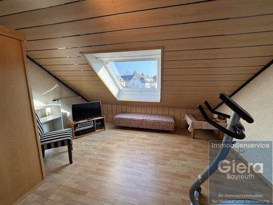 Schlafzimmer 4 - 2. OG