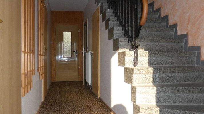 Flur EG linke Hälfte