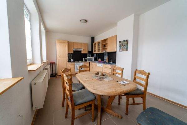 MFH- Helle Küche mit Essbereich - Whg. 3