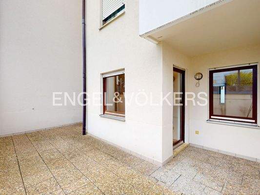 Die Terrasse können Sie ganz nach ihren Vorstellungen gestalten