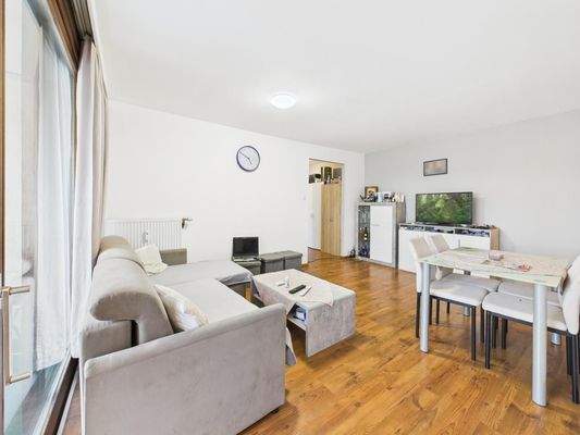 Wohn- und Essbereich 4