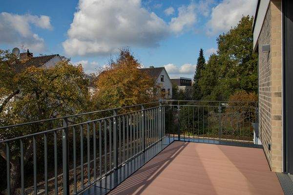Balkon mit Blick ins Grüne