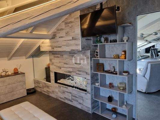 PHOTO-2024-04-10-15-18-52