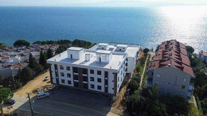 Elegant Apartments with Sea and City View in Yalova Armutlu