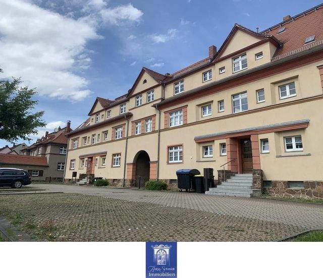 Nossen! Bezaubernde 2-Zimmerwohnung ... Laminat ... Tageslichtbad ... Abstellraum! - Foto 2