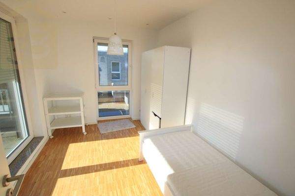 Gäste- / Arbeitszimmer