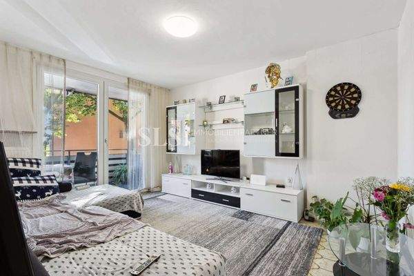 Wohnzimmer 1.OG rechts - Hausnummer 9