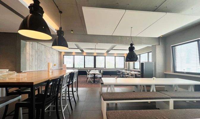 Weitere Ansichten - Kantine