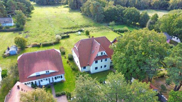 Luftbild mit Nordostansicht