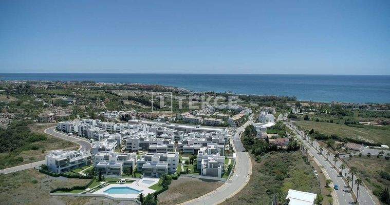 Spacious Apartments in Complex with Rich Amenities in Estepona
