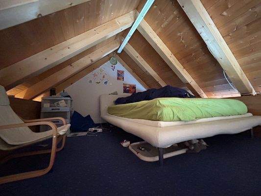 Rückzugsbereich im Spitzboden