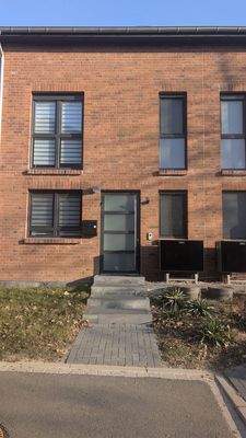 Außenansicht Eingang