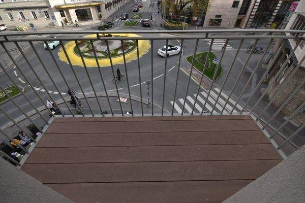Balkon - Modern sanierte 2,5 Zimmer Altbauwohnung mit Stadtblick Miete Andräviertel Salzburg