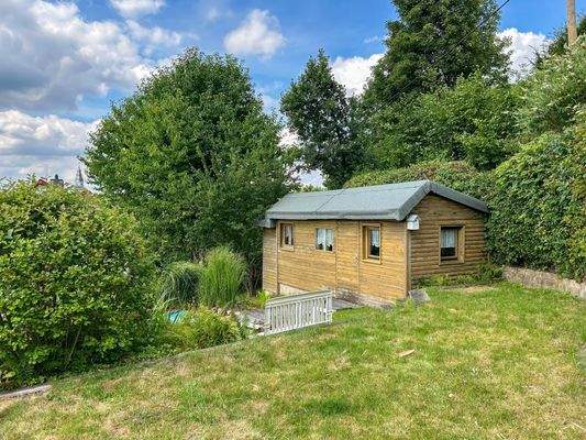 sonniges Grundstück