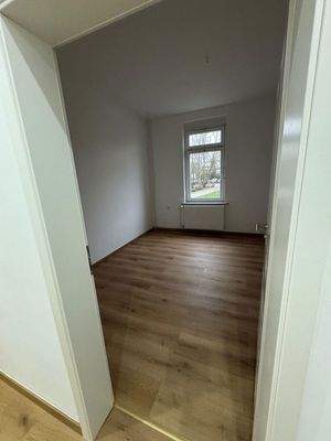 Zimmer 3 aus Flur 