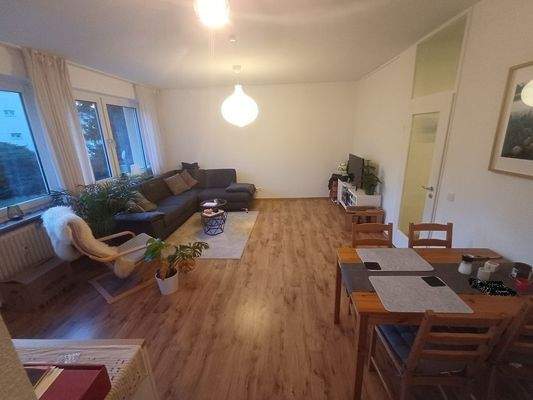 Wohnzimmeransicht (2)