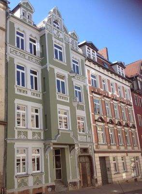 Straßenseitige Ansicht.jpg