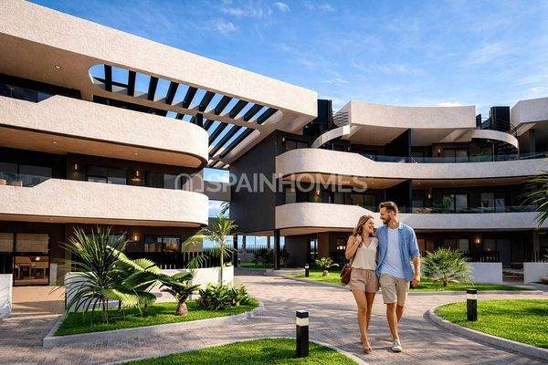 Golf Flats with Community Pool in Los Alcázares
