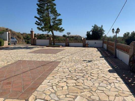 A252_1_21_PHOTO-2021-08-04-18-07-43 2.jpg