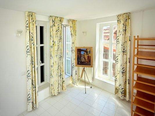 PE1005_14_TERRA ITALIA IMMOBILIEN_REAL ESTATE_PERI