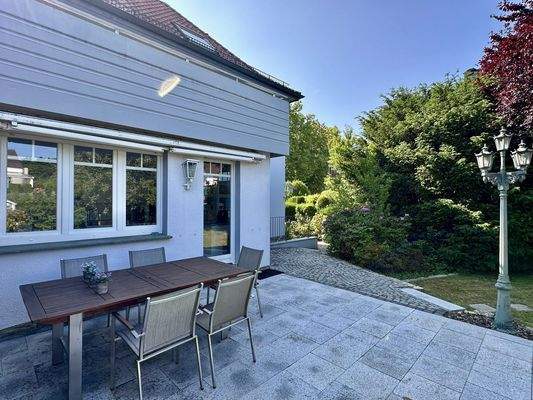 Terrasse (Gartenseite)