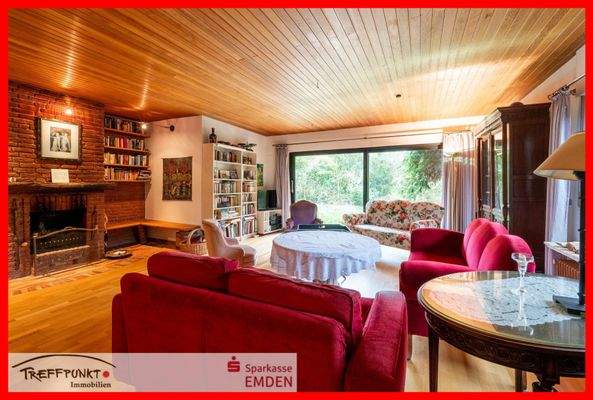 Blick zum großen Wohnbereich