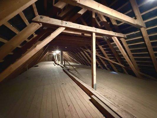 Nebenhaus Dachboden ausbaubar