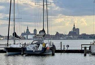 Hafenanleger Altefähr - Weiße Flotte