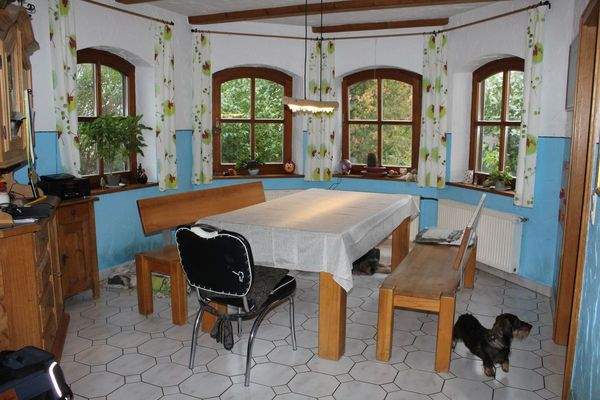 ... geht es zum Esszimmer ...