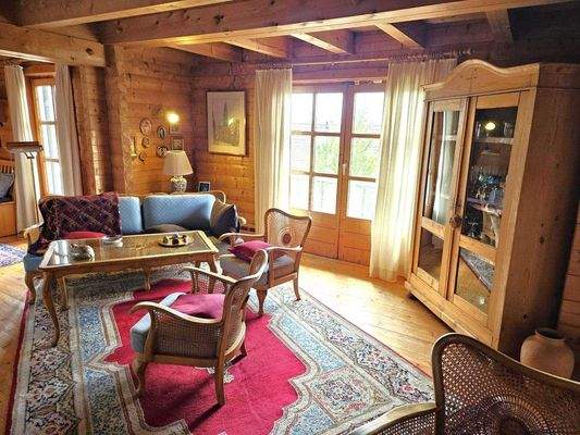 Wohnen mit Zugang zum Balkon