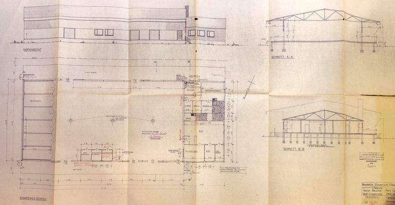 Hallo 2 - ca. 930m² und Büro.jpg