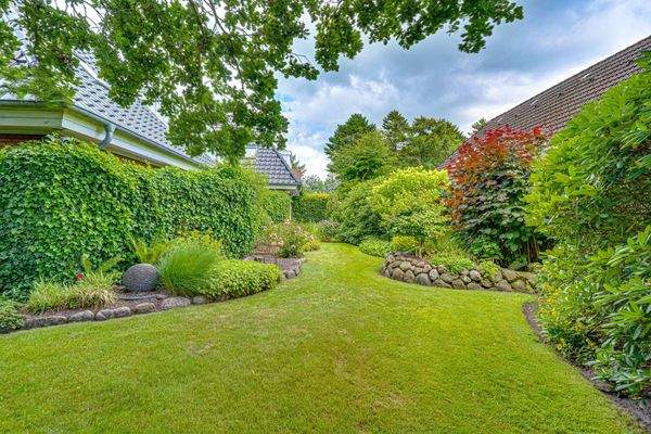 Grüner Garten Ansicht II