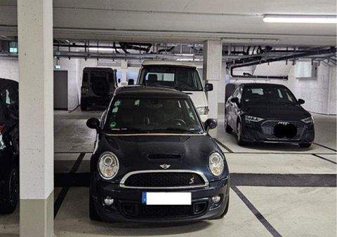 Berlin Garage, Berlin Stellplatz