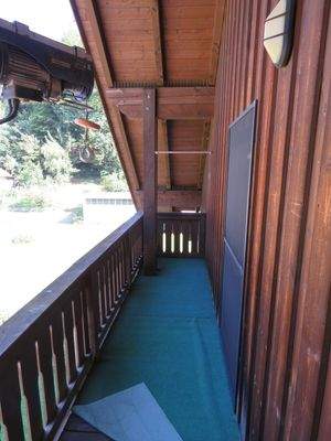 überdachter Westbalkon   