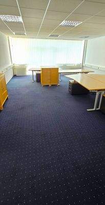 Büro 5.jpg