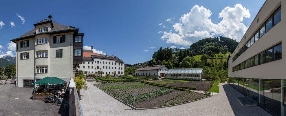 franzissi_Panorama1 Kopie.jpg