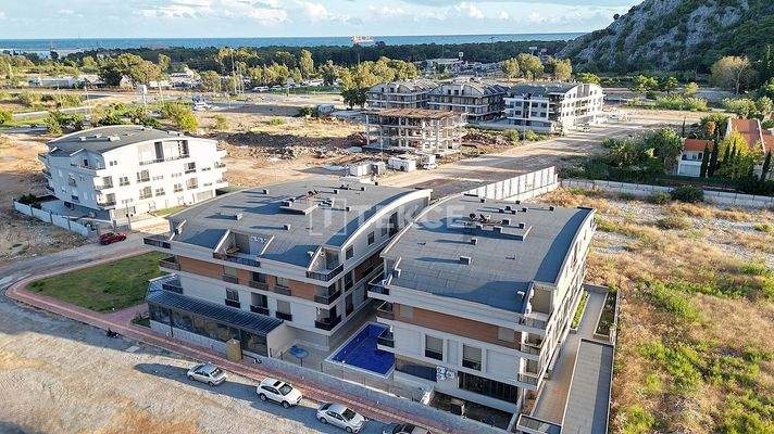 Apartment in a Complex with Pool Close to the Beach in Konyaaltı