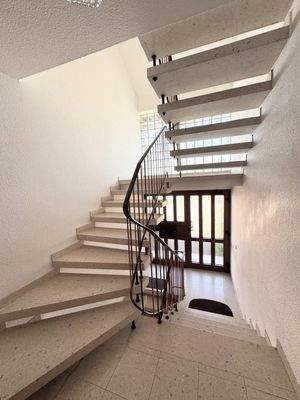Treppenhaus - EG