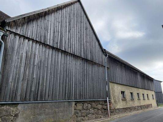 Nebengebäude Straßenseite