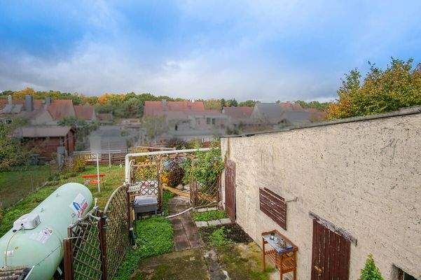 Garten und Hofbereich von Oben