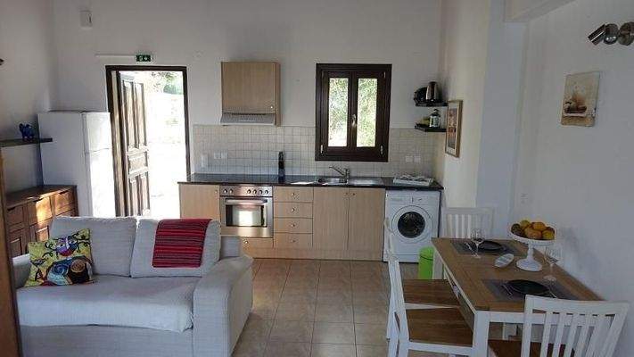 Kreta, Kirianna: Charmantes Haus mit Meerblick zu verkaufen