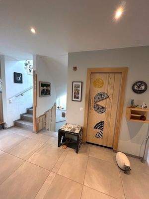 Der Blick zum offenen Treppenhaus