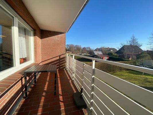 ...zum sonnigen Balkon