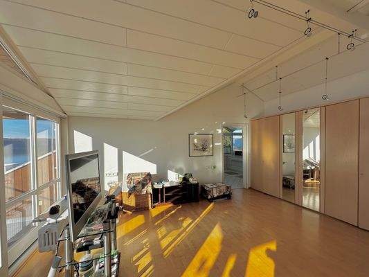 Schlafen mit Zugang zum Badezimmer