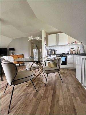 Offener Wohn- und Essbereich