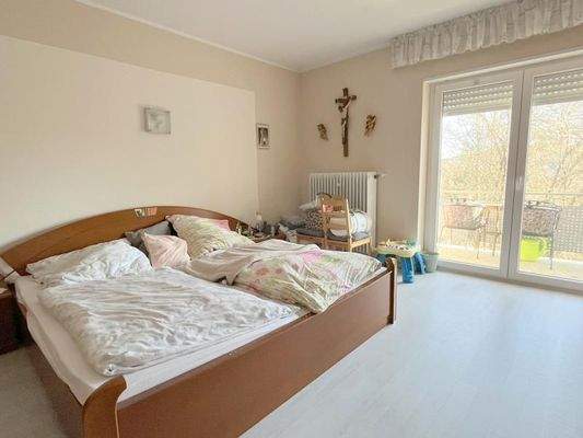 Schlafzimmer Wohnung 2