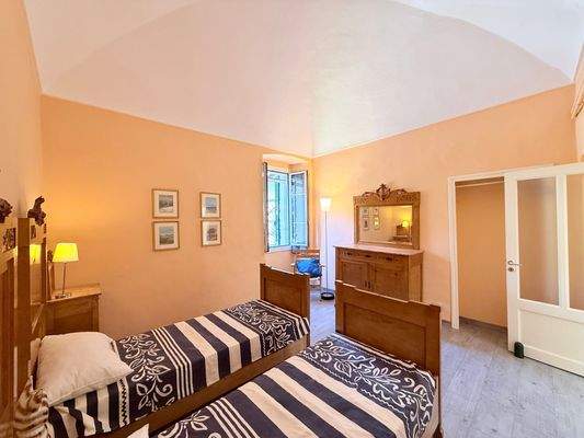 DA_1054_DA_TERRA ITALIA IMMOBILIEN_REAL ESTATE_DOL