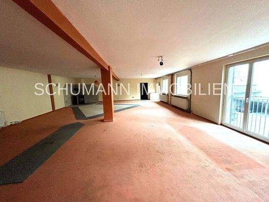 OG_Geschäftshaus_ev. Wohnraum